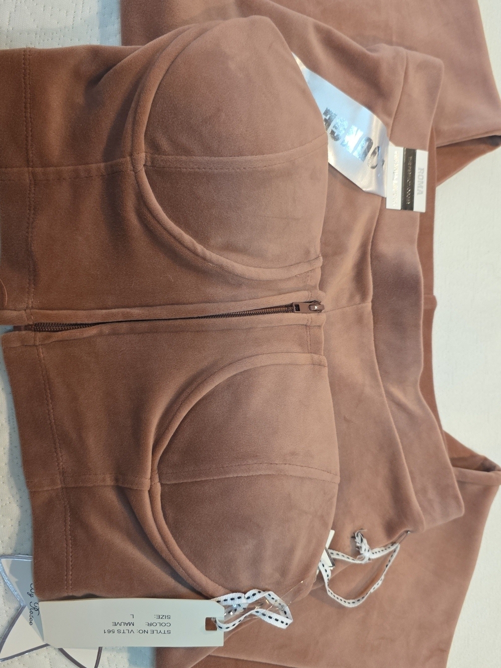 Women’s  Zip-Front Cropped  Top & Matching Pants